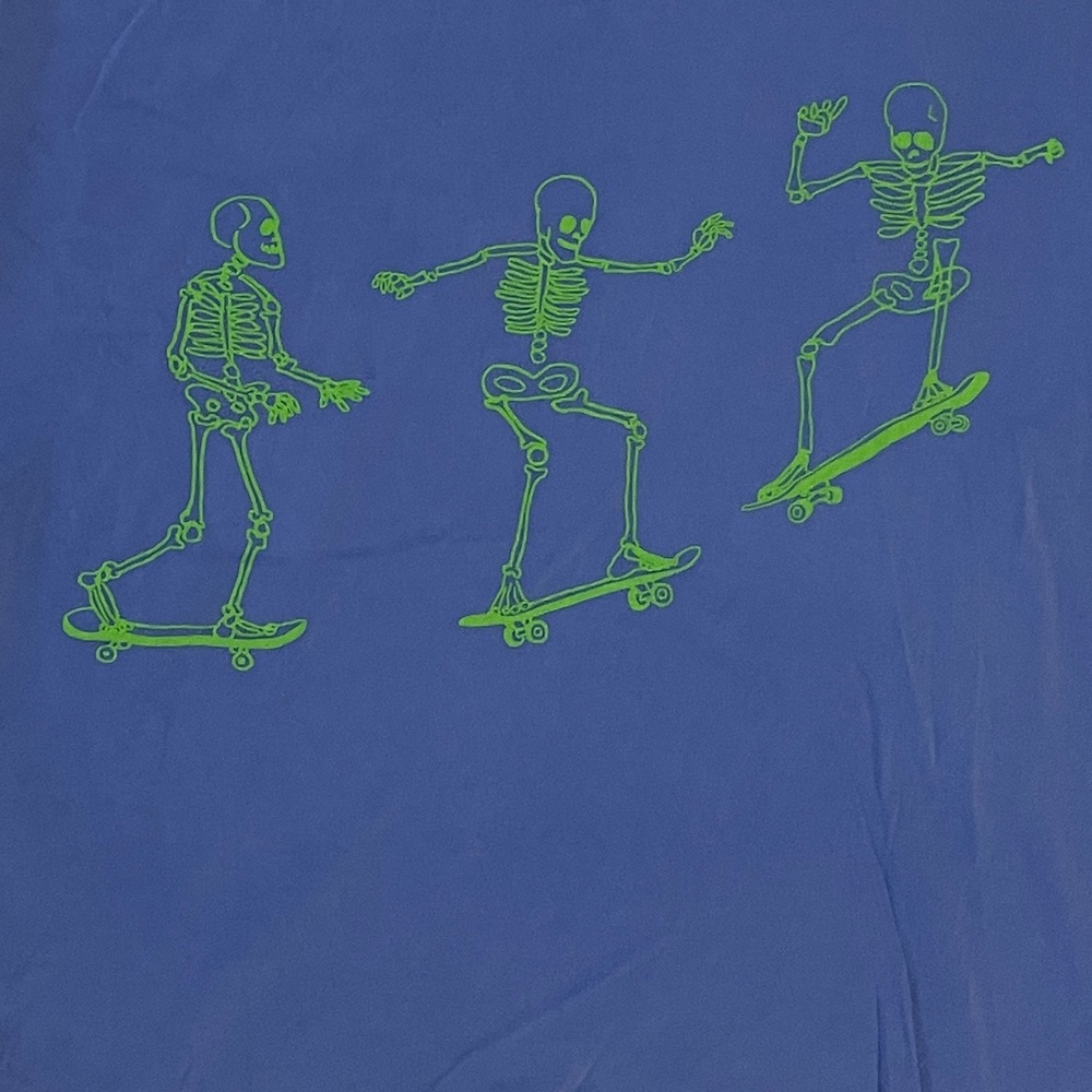 UO skateboard skeletons graphic tshirt - Picture 6 of 6